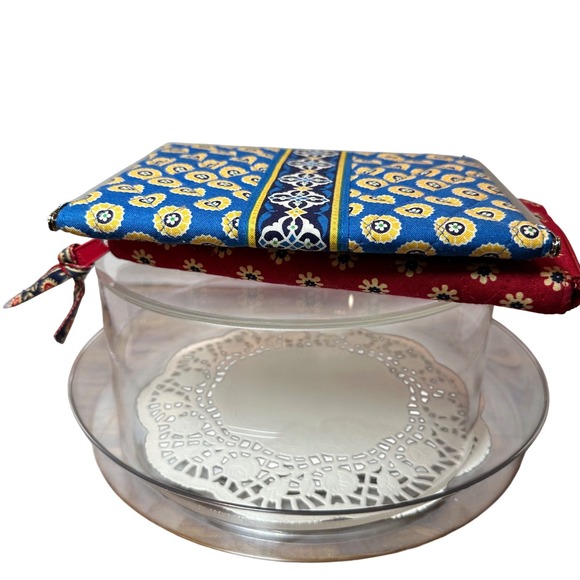 RETIRED Vera Bradley Americana Red wallet & Riveira Blue kiss lock photo album. - Picture 2 of 9